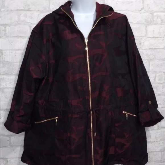 NWOT Chico’s Zenergy Anorak Camo Jacket - Picture 8 of 11